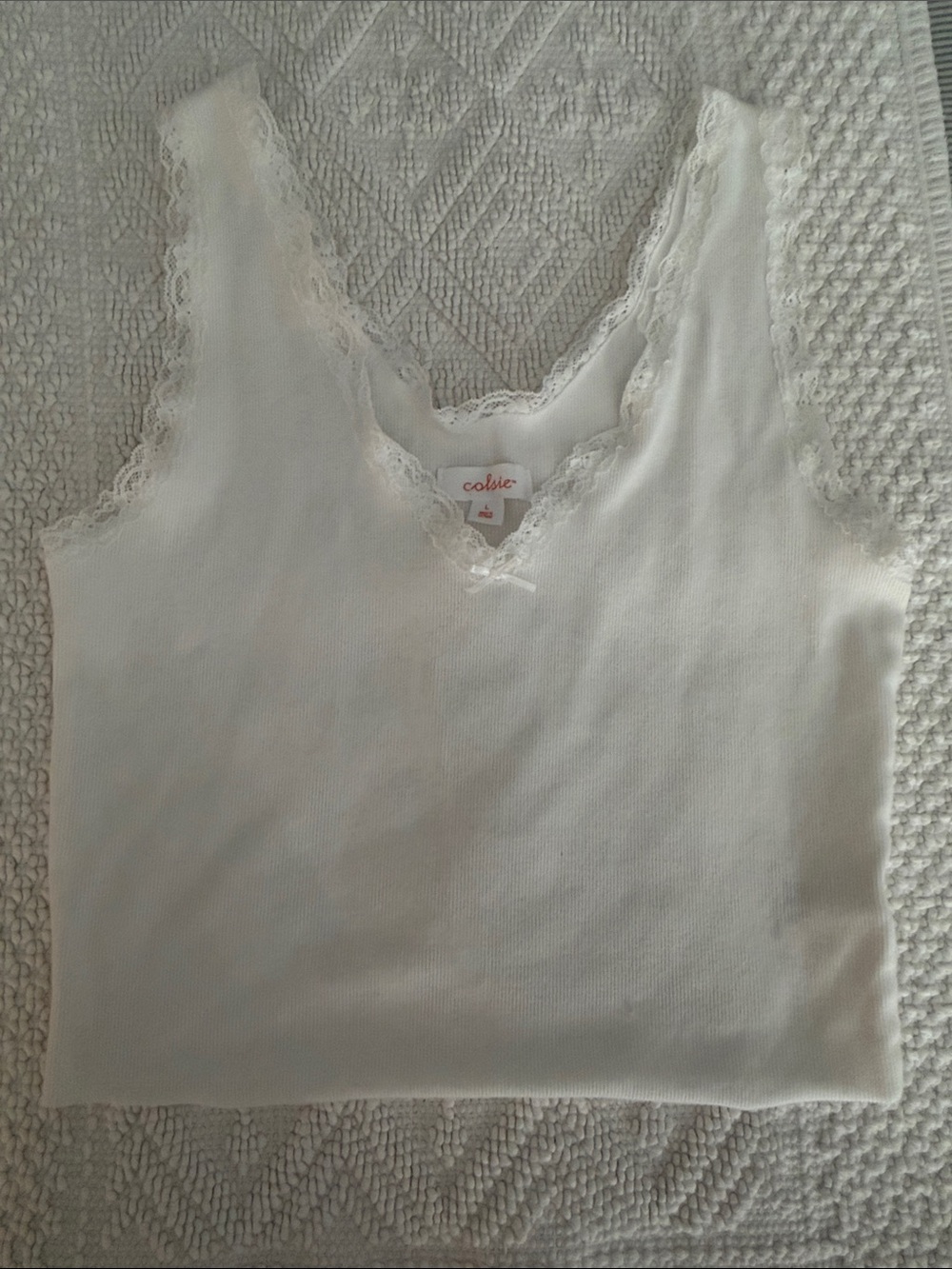 Colsie White Lace-Trim V-Neck Camisole